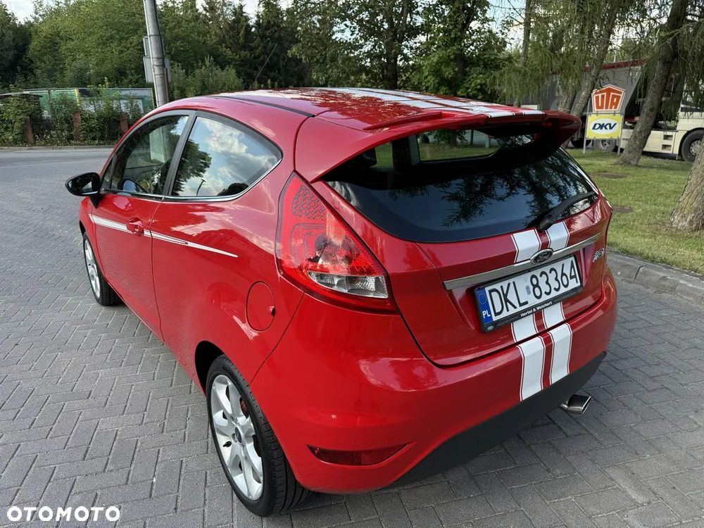 Ford Fiesta 1.6 Ti-VCT Sport - 11