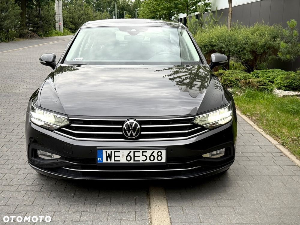 Volkswagen Passat 1.5 TSI EVO Business - 9