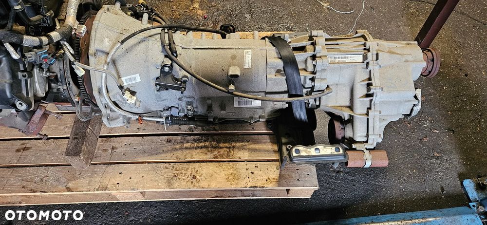 Dodge Durango III LIFT 2014- 5.7 V8 RT HEMI AWD 4x4 Kompletna skrzynia biegów P68271031AA Konwerter Reduktor skrzyni P52853664AH - 1