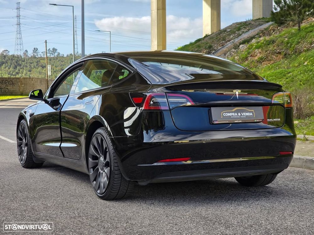 Tesla Model 3 Long Range AWD Dual Motor Performance - 4