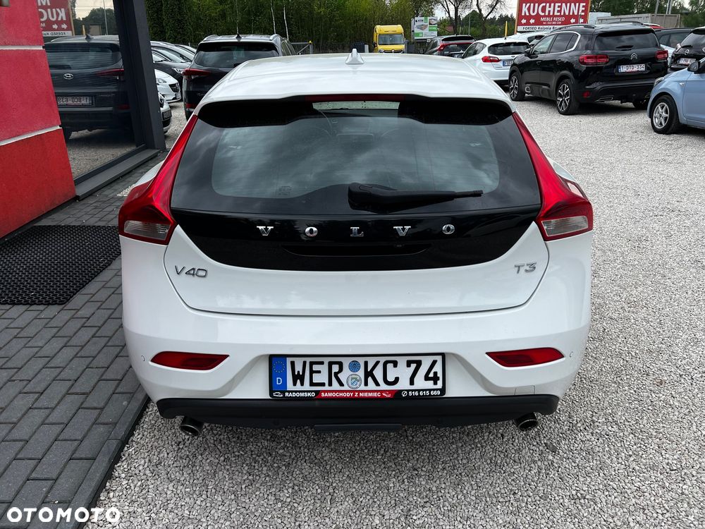 Volvo V40 T3 - 15