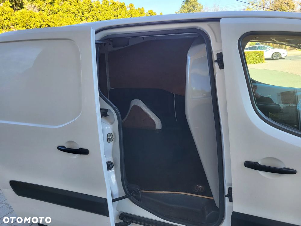 Peugeot Partner - 21