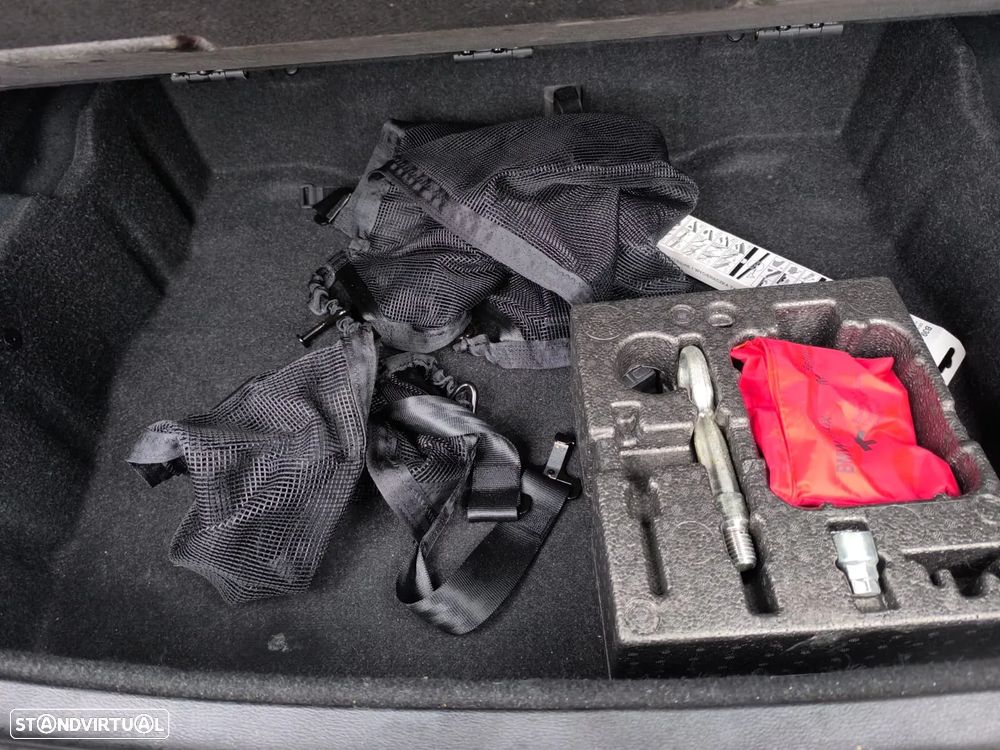 BMW X1 16 d sDrive Auto Pack M - 23