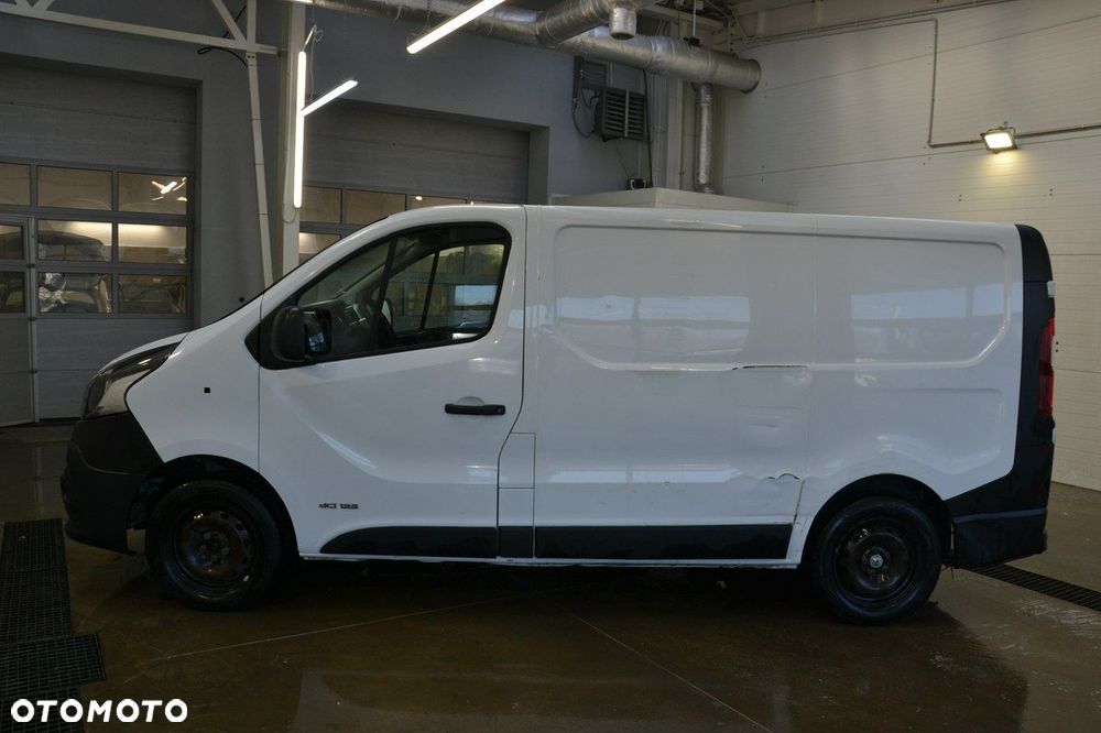 Nissan NV300 - 4