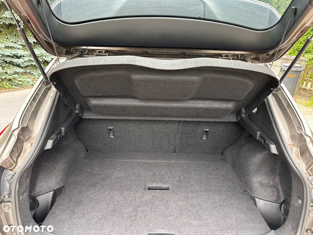 Nissan Qashqai 1.2 DIG-T Tekna - 14