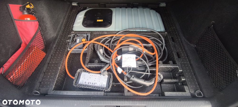 Peugeot 308 1.6 Hybrid PHEV Active Pack EAT8 - 14