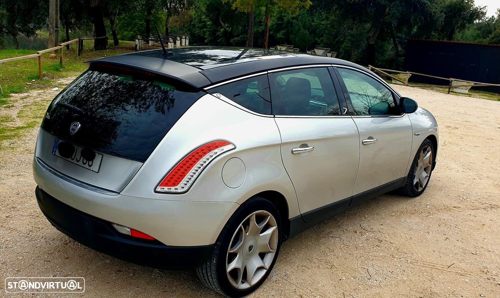 Lancia Delta 1.9 M-Jet TwinTurbo Platinum - 7