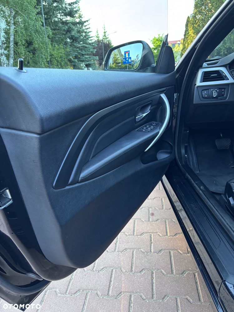 BMW Seria 3 - 27