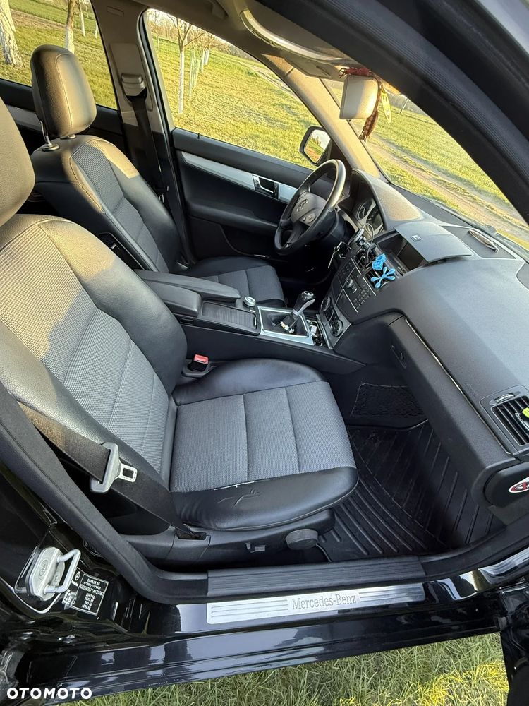 Mercedes-Benz Klasa C 200 CDI Avantgarde - 15