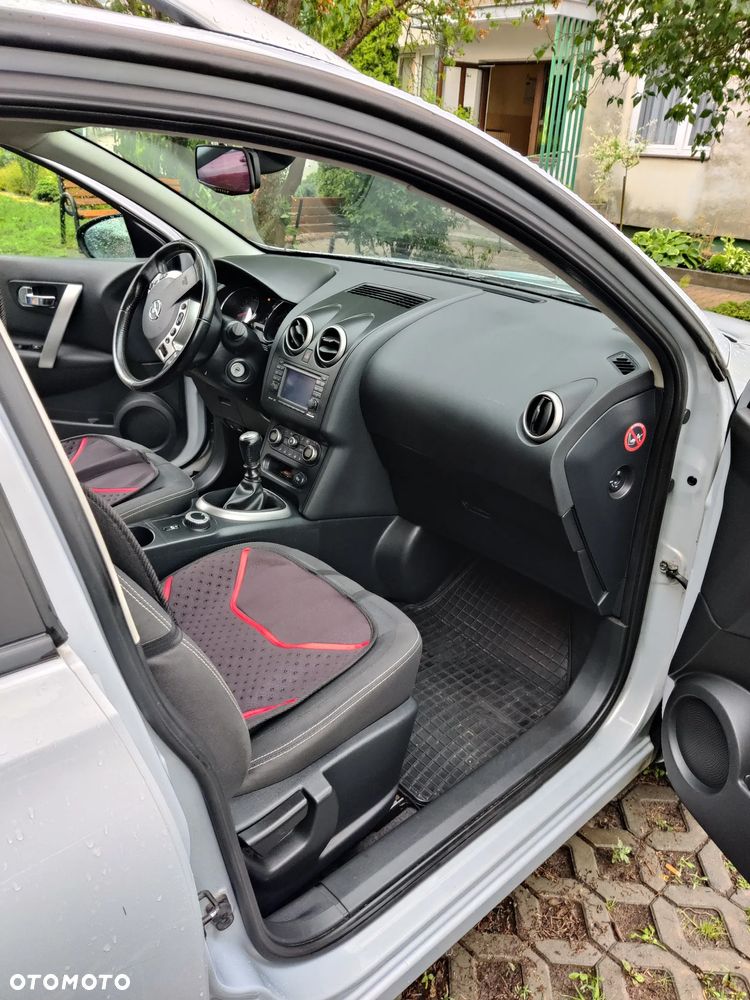 Nissan Qashqai 2.0 4x4 360 - 7