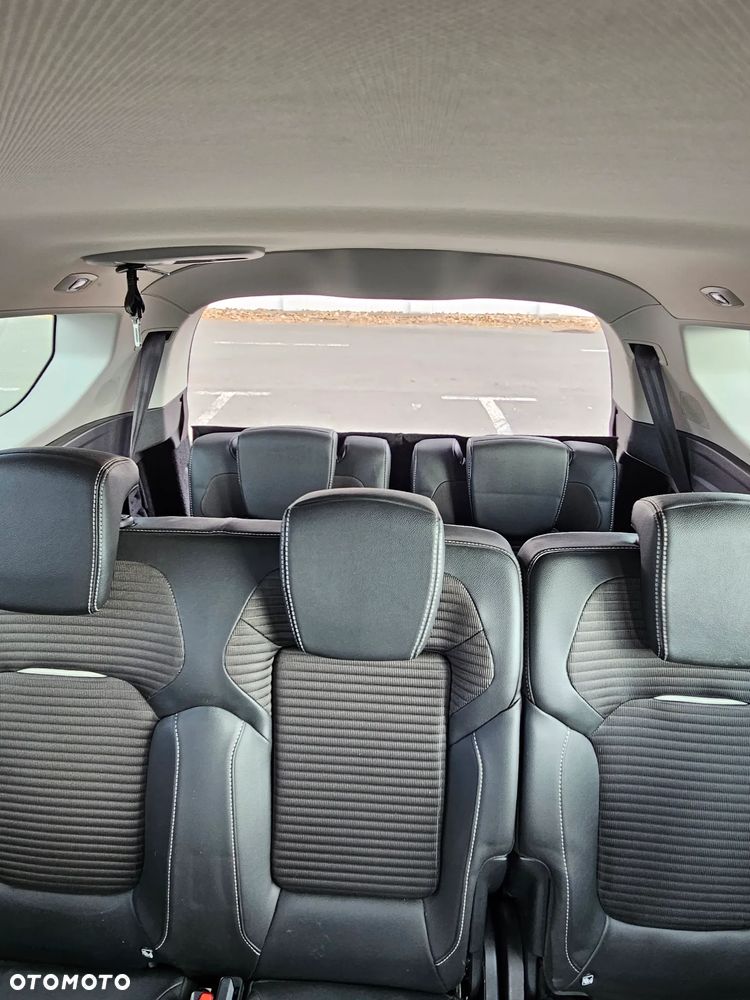 Renault Grand Scenic Gr 1.6 dCi Energy Limited EU6 - 24