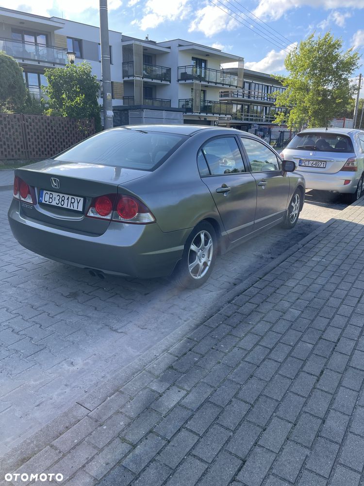 Honda Civic - 4