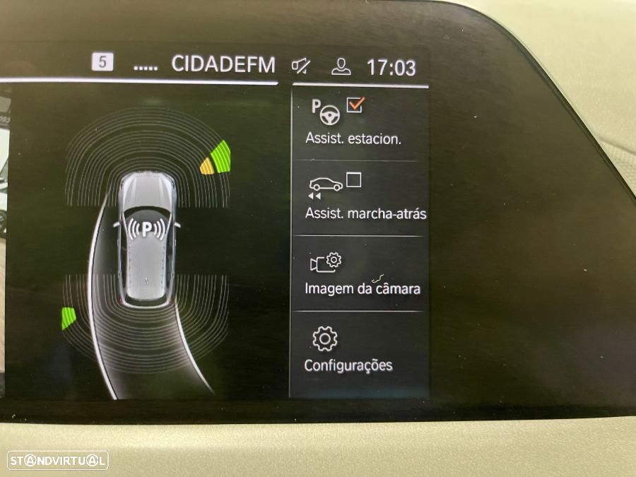 BMW 116 d Pack Essence - 18