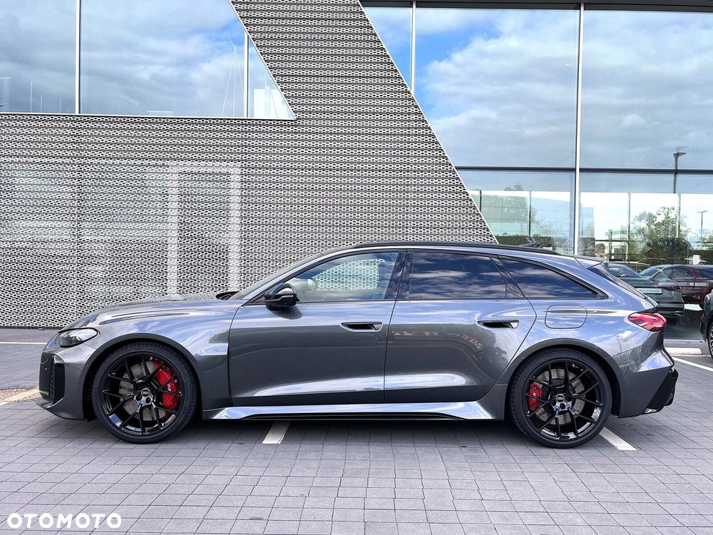 Audi RS5 Avant - 17