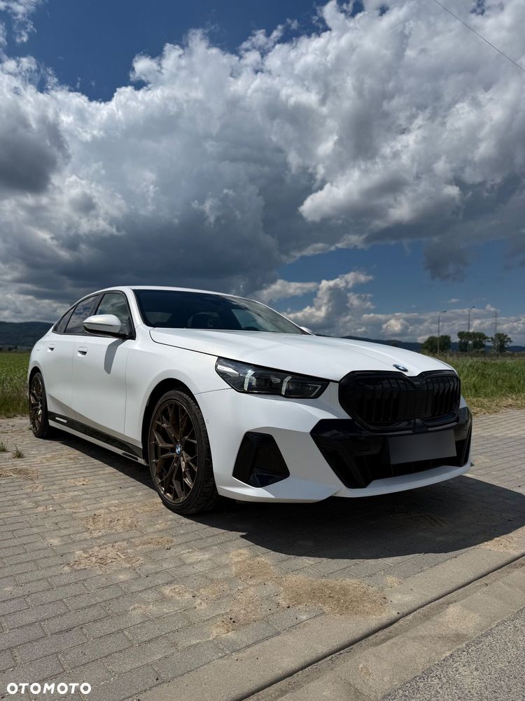 BMW Seria 5 520d mHEV M Sport - 6