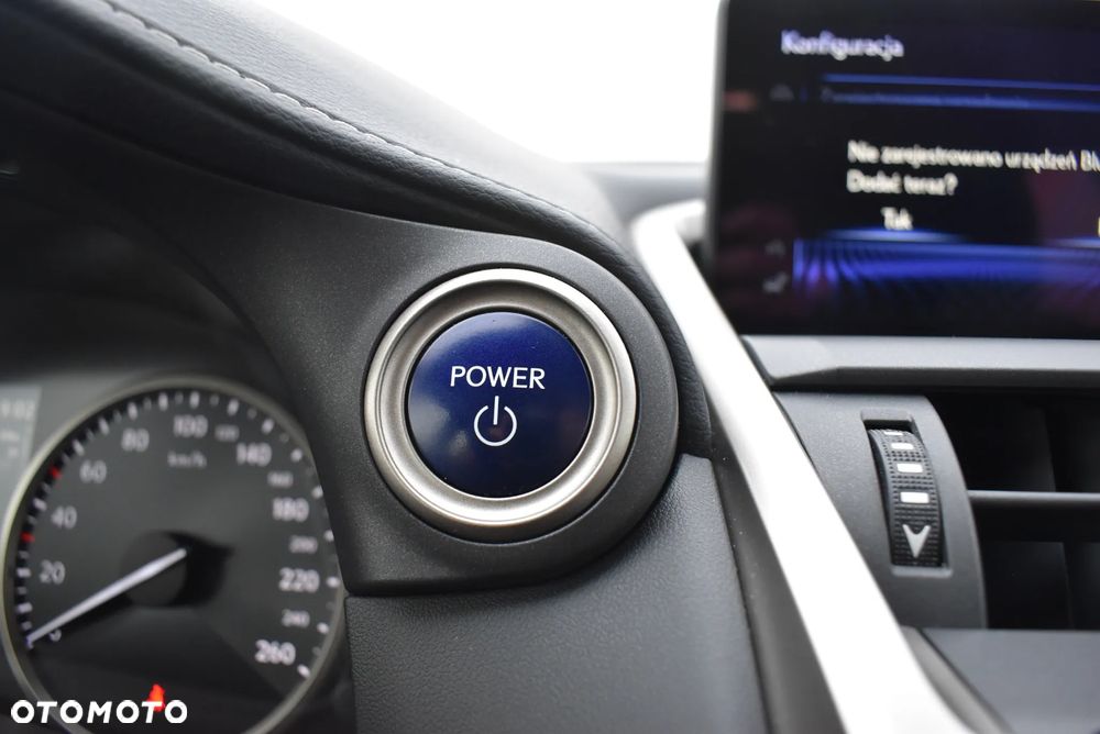 Lexus NX 300h Business Edition AWD - 30