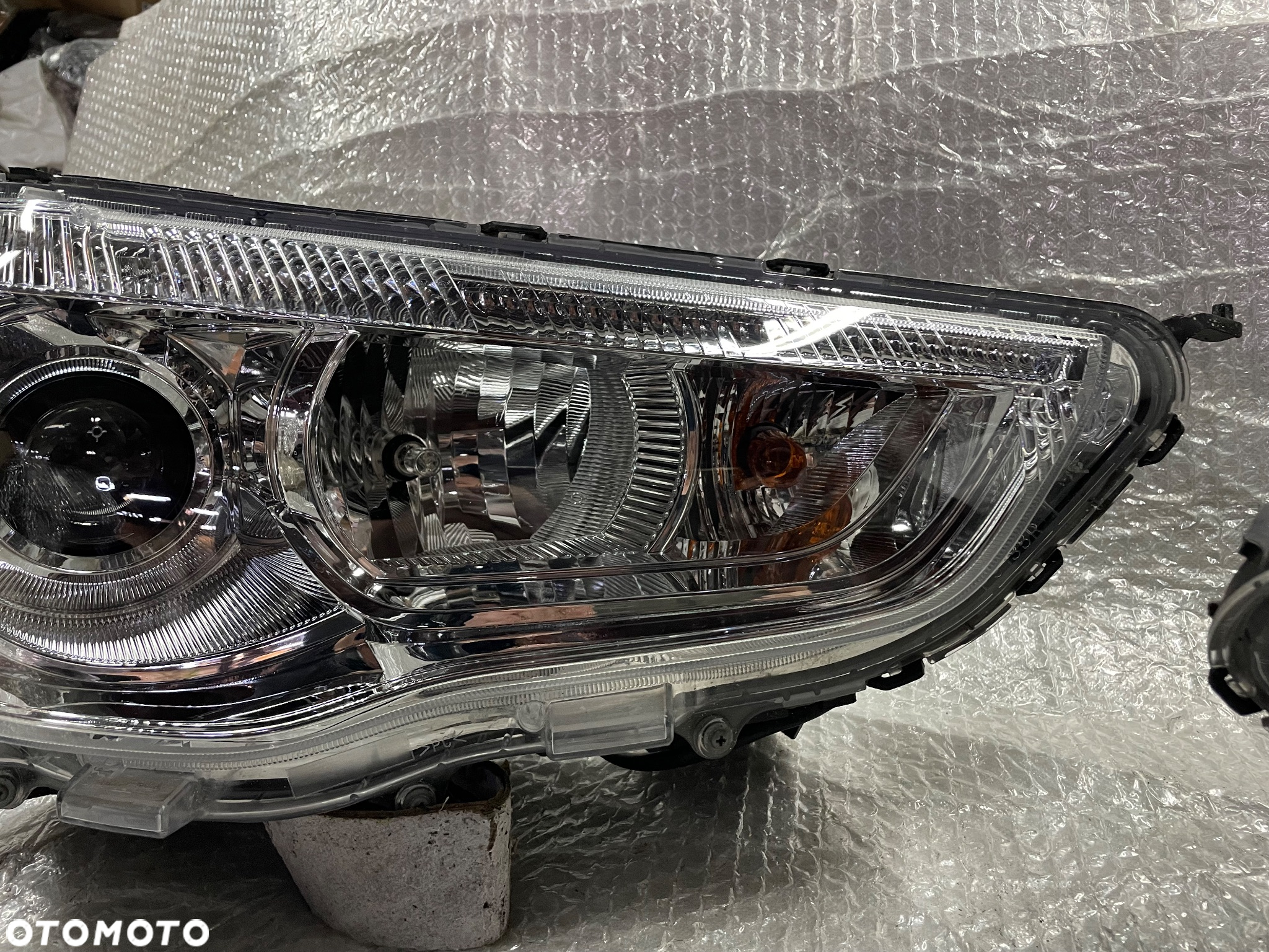 LAMPA PRZÓD LEWA PRAWA SOCZEWKA H7 MITSUBISHI ASX - 8