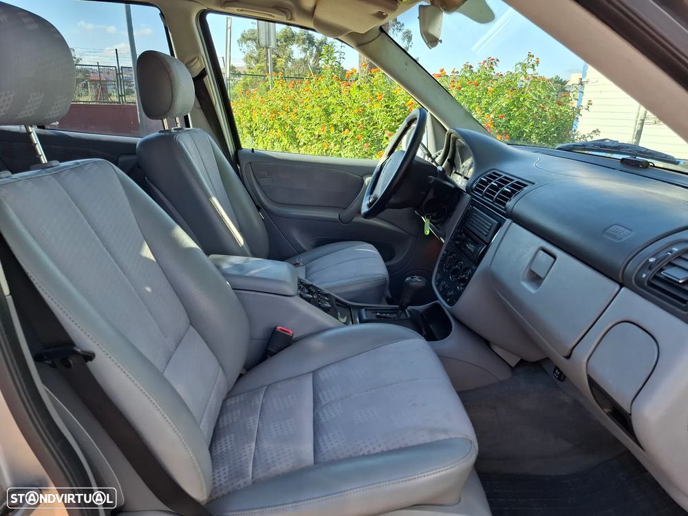 Mercedes-Benz ML 270 - 11