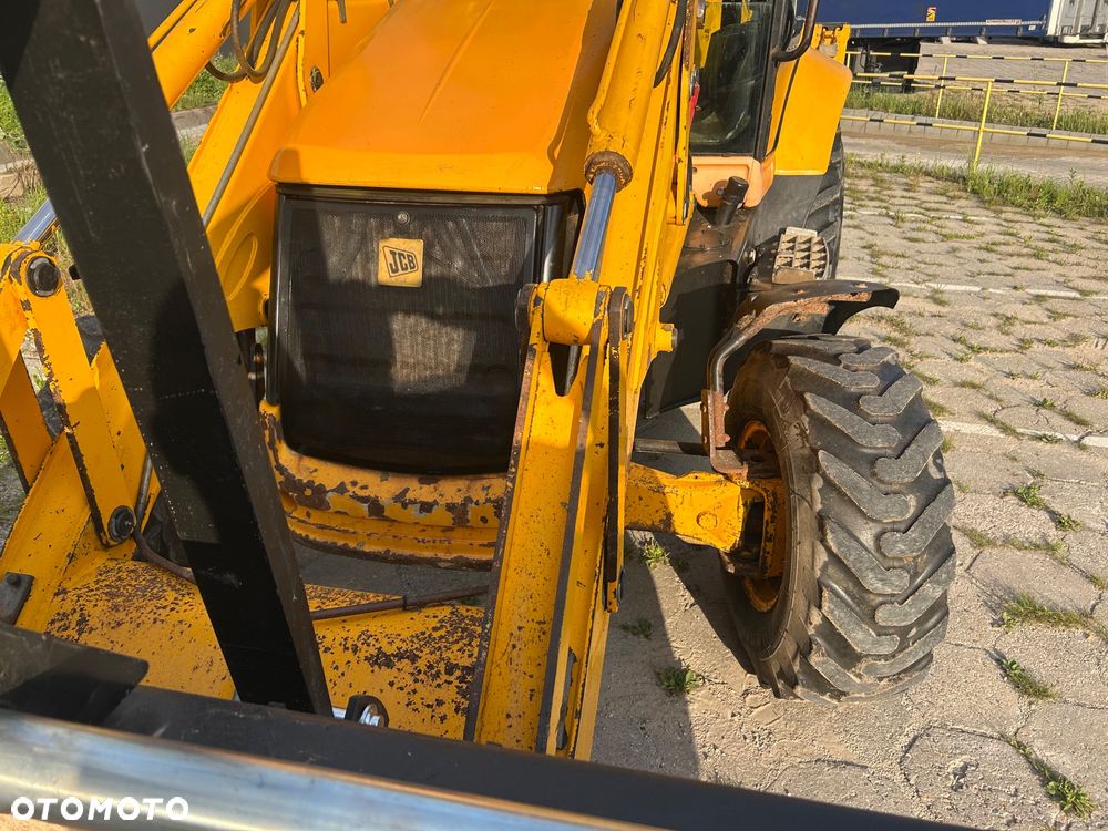 JCB 3CX - 5