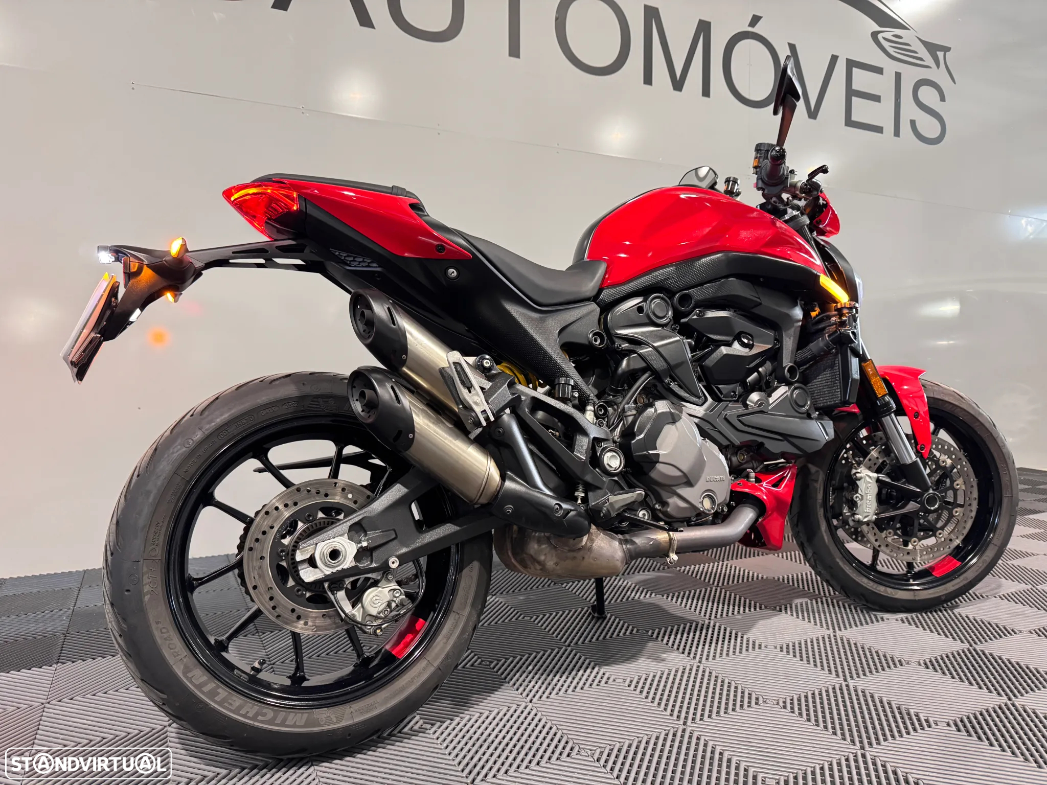 Ducati Monster 937 - 47