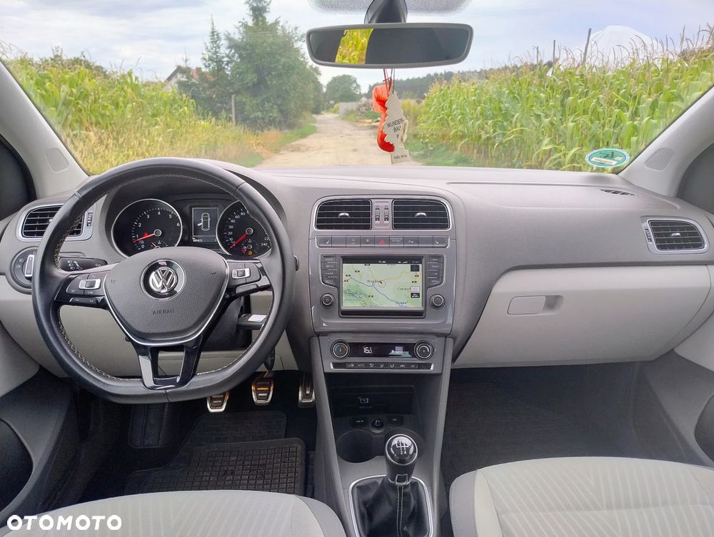 Volkswagen Polo 1.2 TSI Blue Motion Technology FRESH - 5
