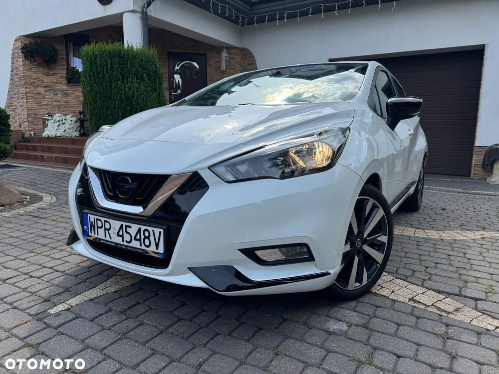 Nissan Micra - 1