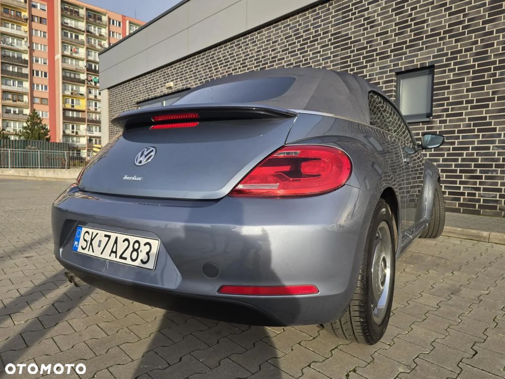 Volkswagen New Beetle - 13