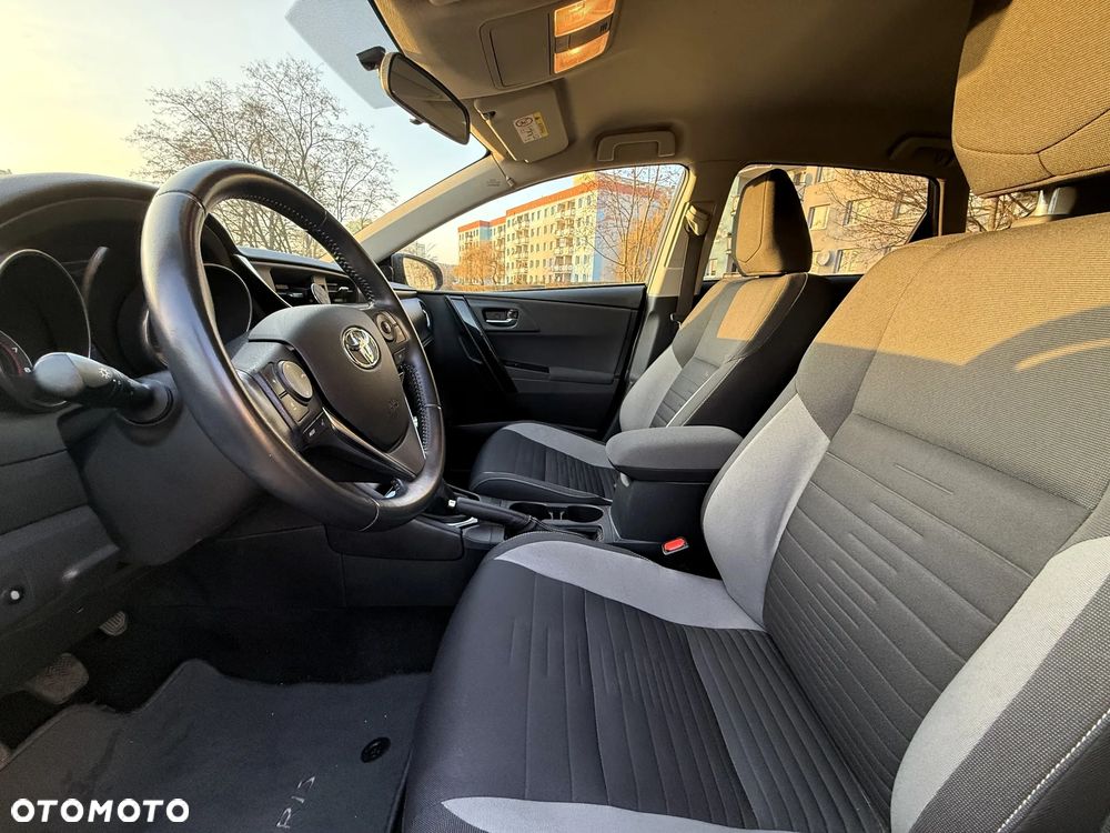 Toyota Auris 1.6 Comfort - 7