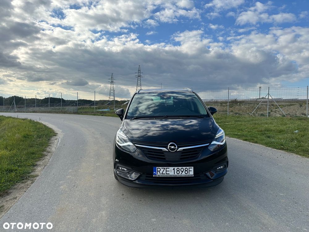 Opel Zafira 1.6 CDTI Elite S&S - 8