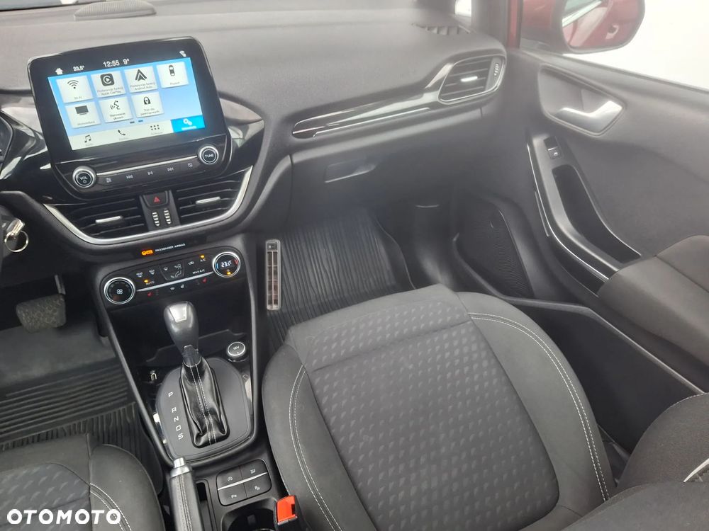 Ford Fiesta 1.0 EcoBoost S&S TITANIUM - 29