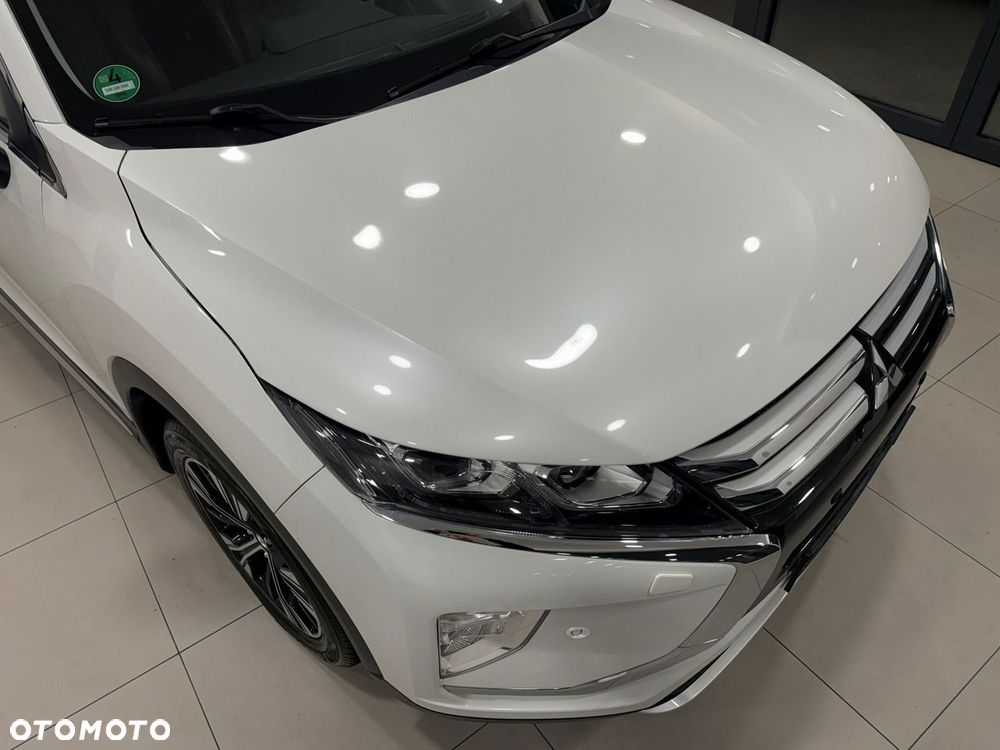 Mitsubishi Eclipse Cross 1.5 T-MIVEC (ClearTec) CVT 4WD Active+ - 11