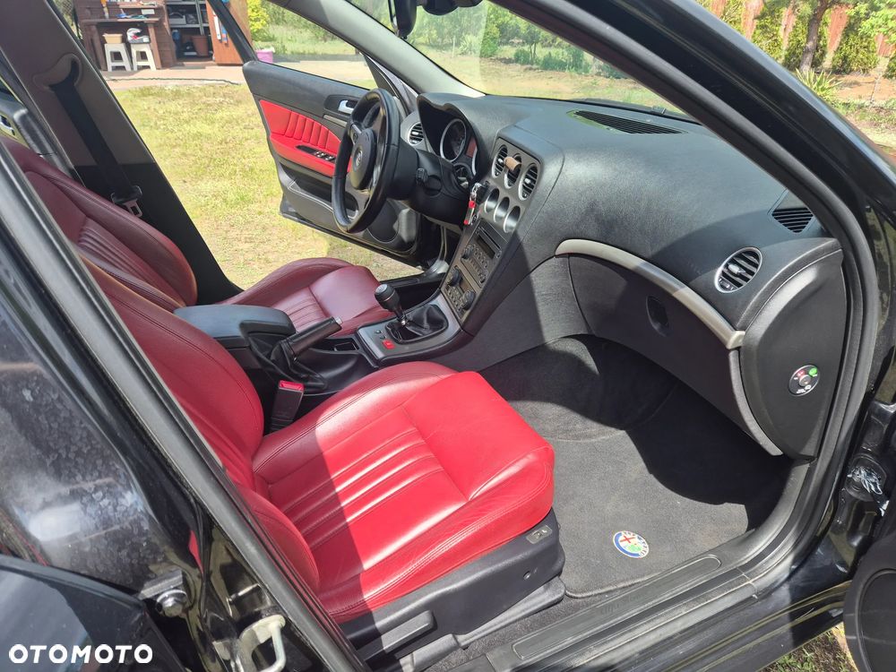 Alfa Romeo 159 2.4JTDM Distinctive - 12