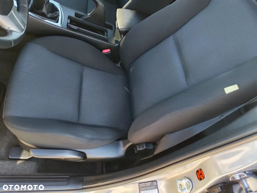 Mazda 3 1.6 MZ-CD DPF Business-Line - 11