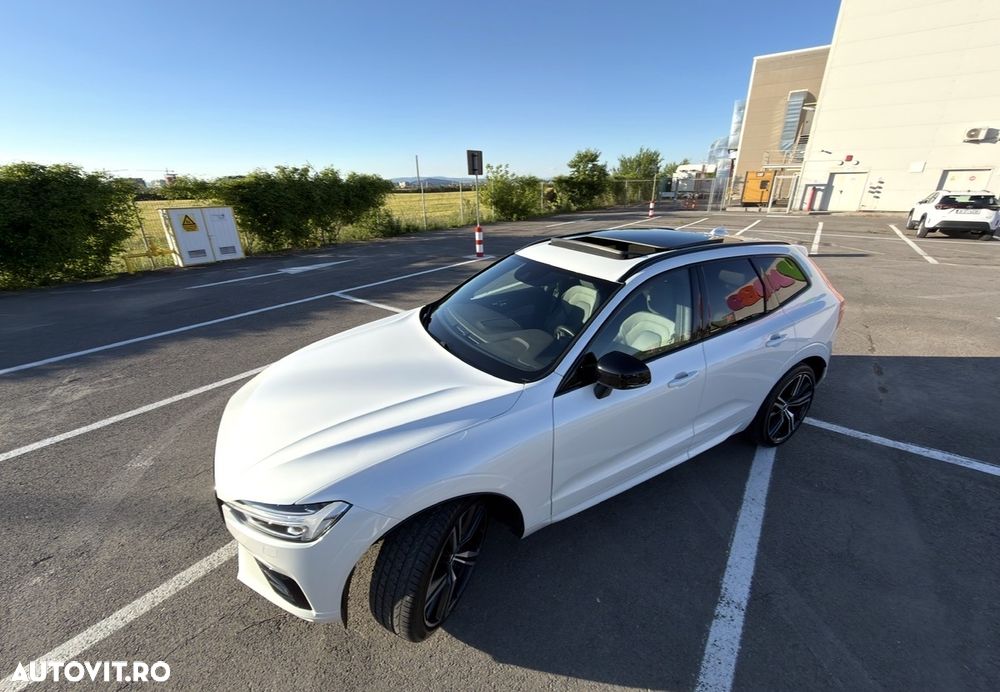 Volvo XC 60 B4 MHEV R-Design - 8