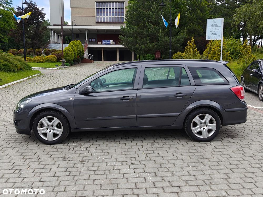 Opel Astra 1.8 Sport - 4