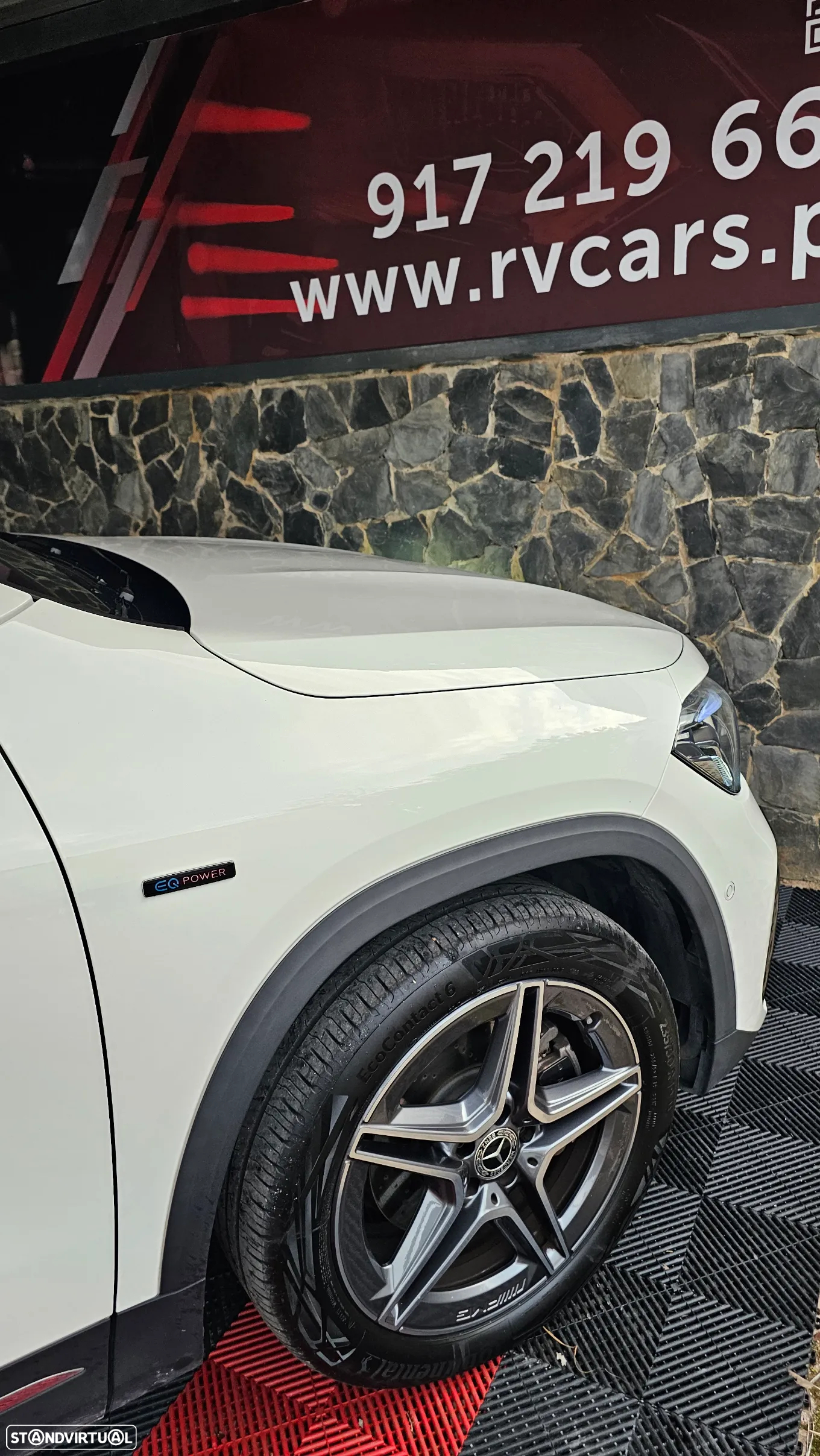 Mercedes-Benz GLA 250 e AMG Line - 18