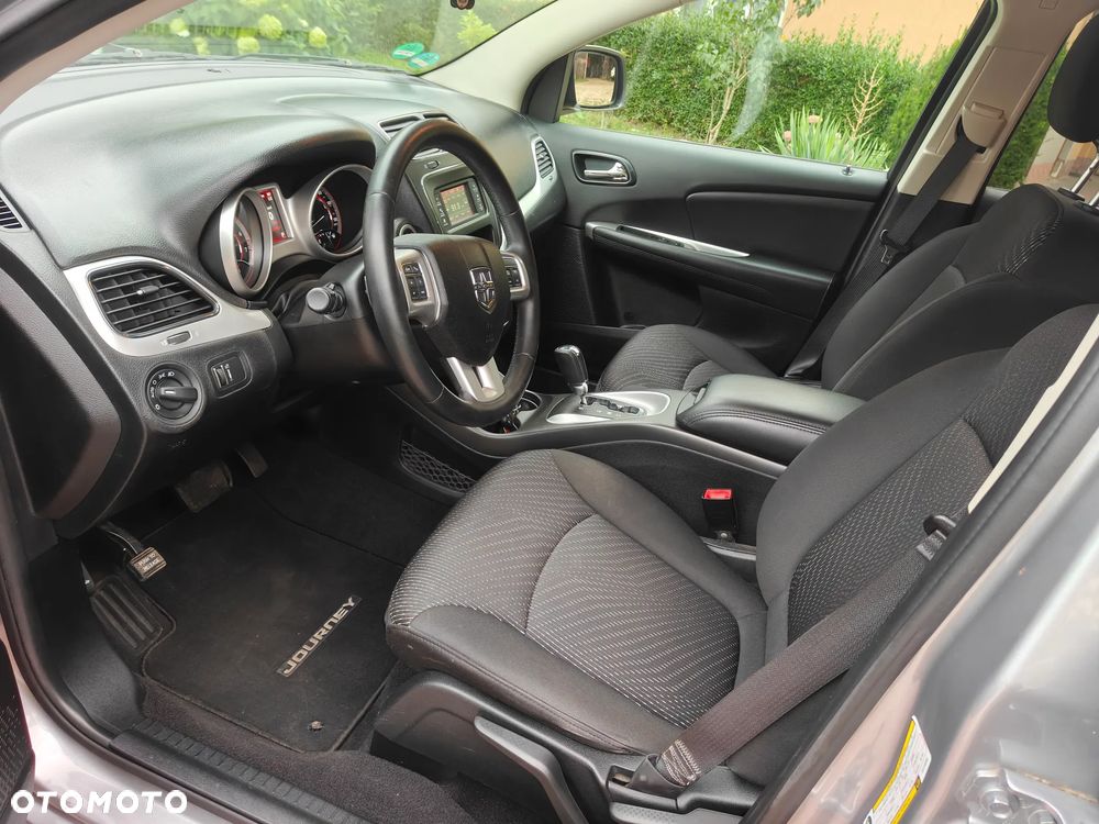 Dodge Journey - 5