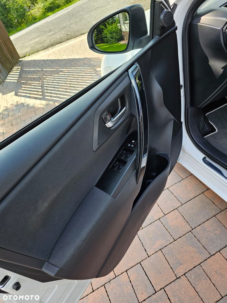 Toyota Auris - 17