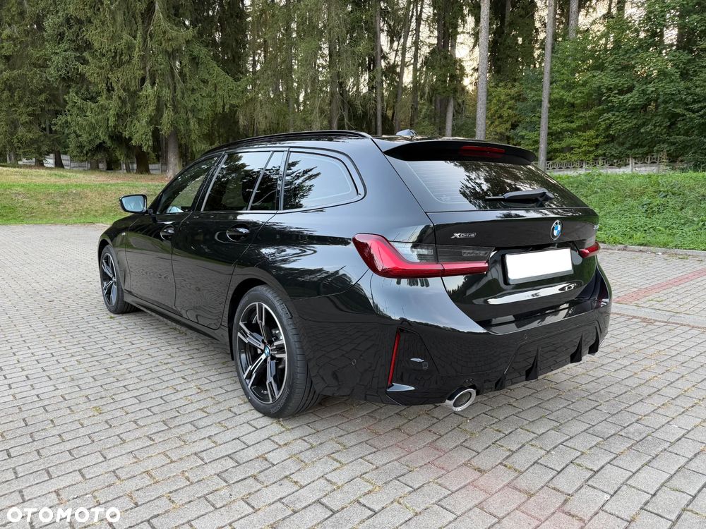 BMW Seria 3 330i xDrive M Sport - 6