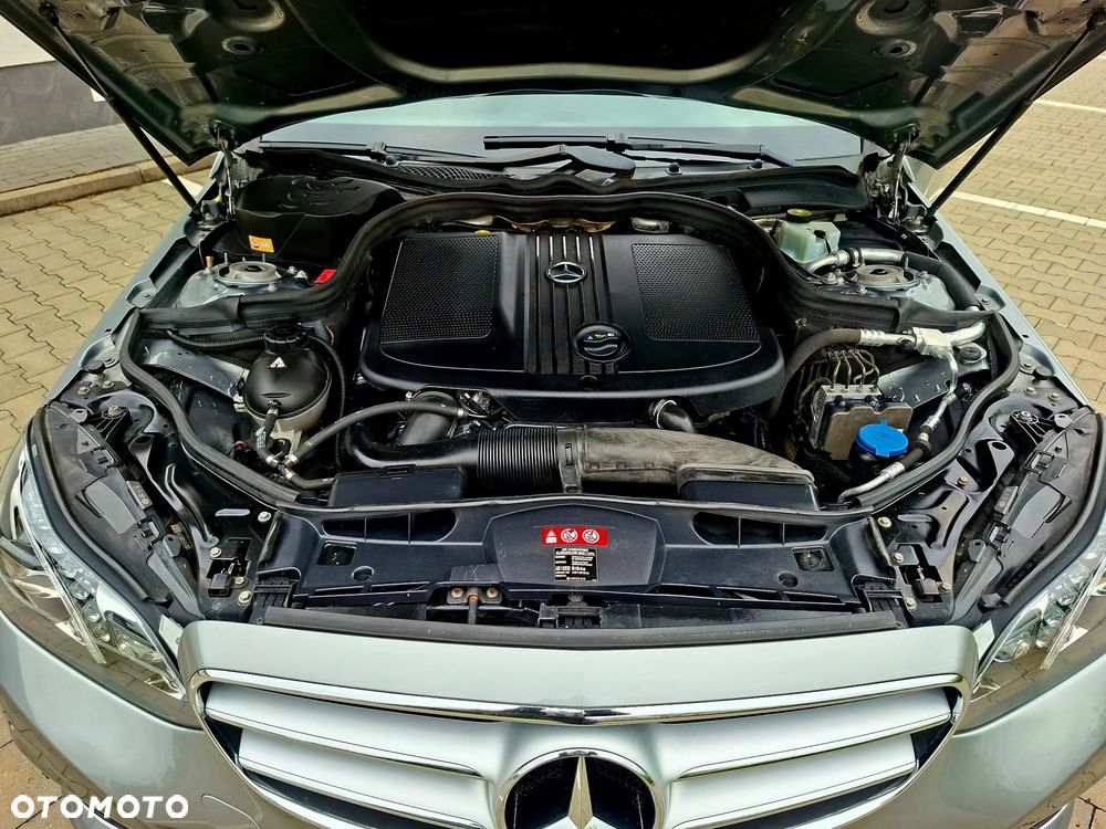 Mercedes-Benz Klasa E 250 CDI 7G-TRONIC Avantgarde - 15