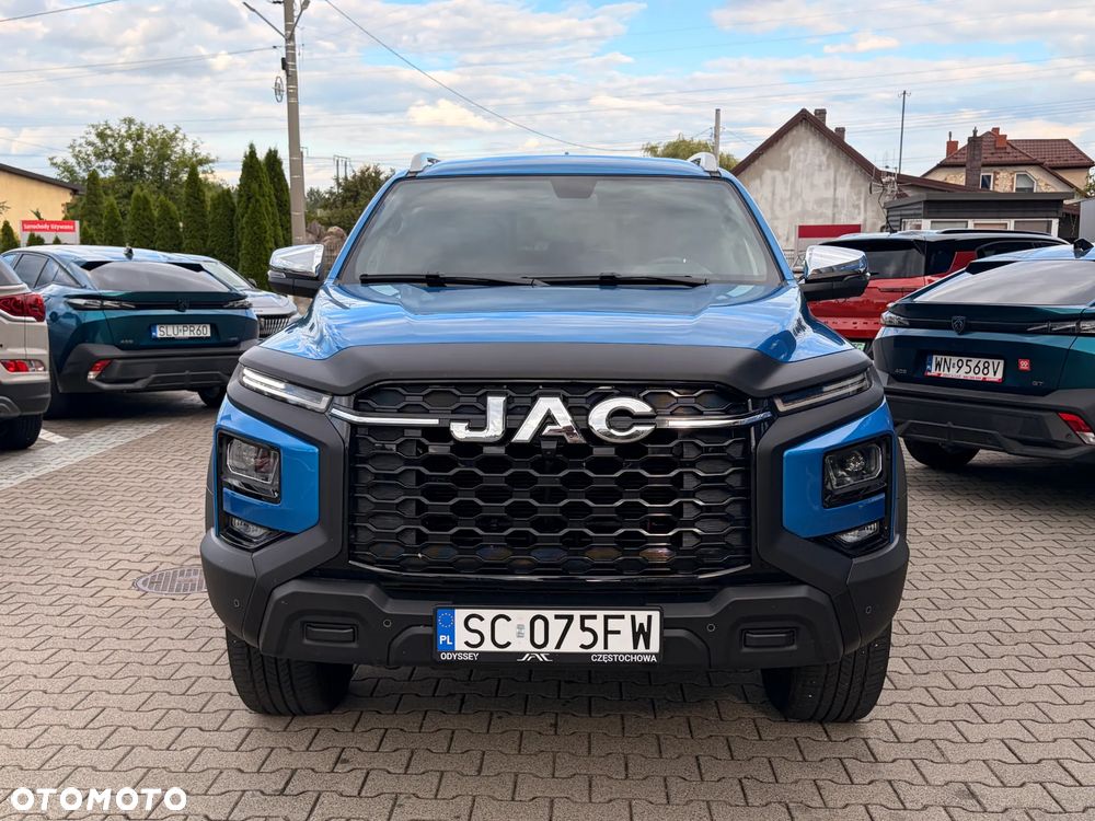 JAC T9 - 2
