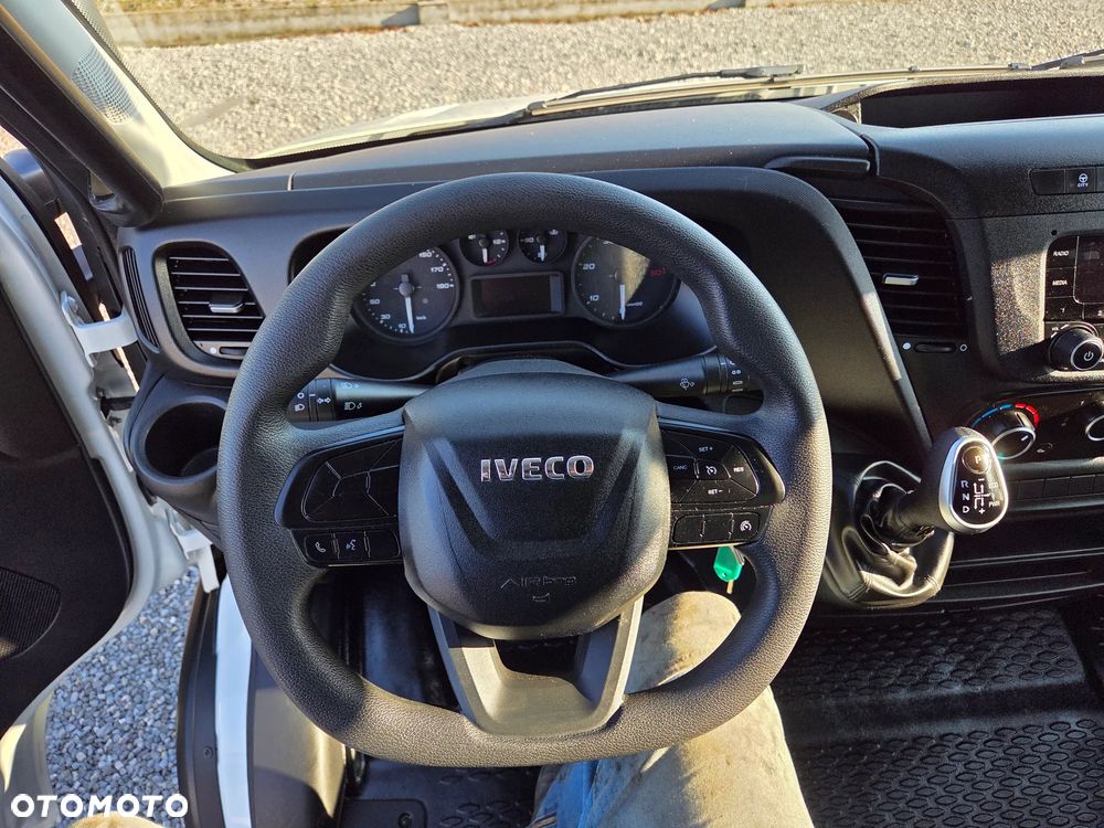 Iveco Daily - 18