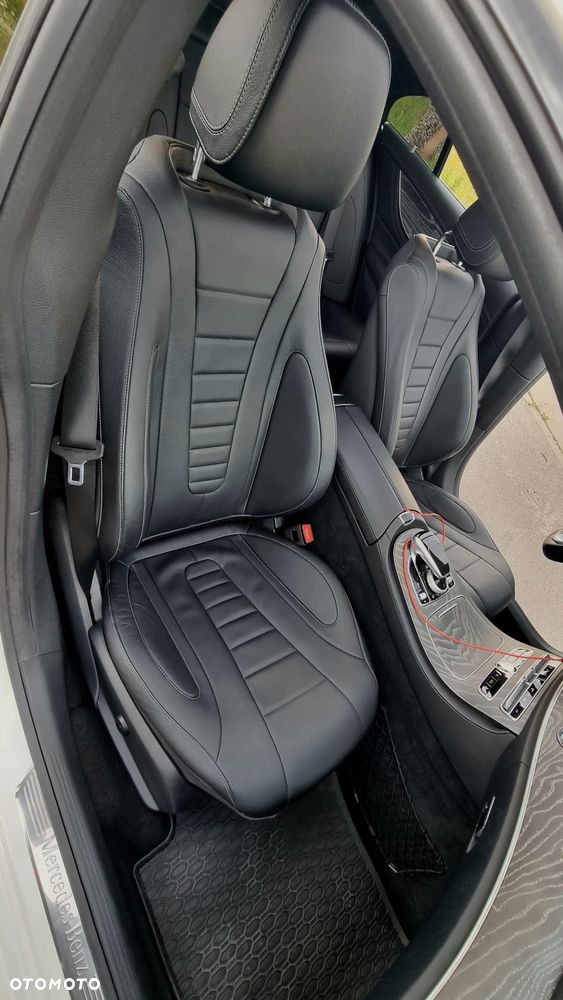 Mercedes-Benz CLS 400 d 4-Matic 9G-TRONIC - 6