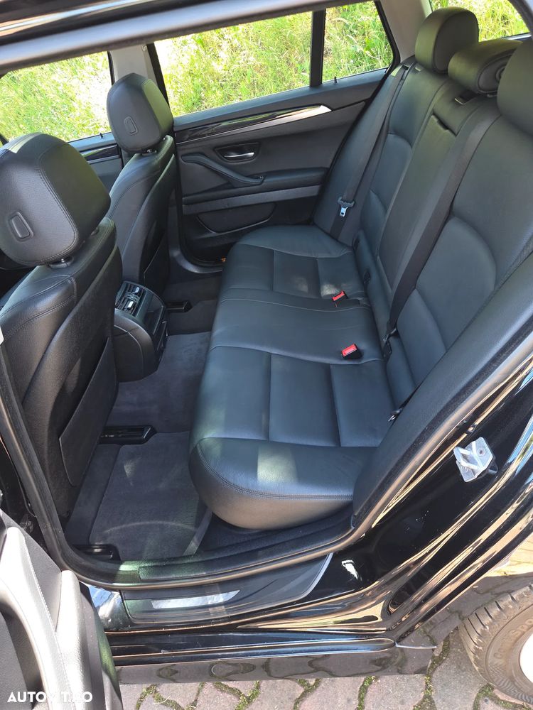 BMW Seria 5 520d Aut. - 17