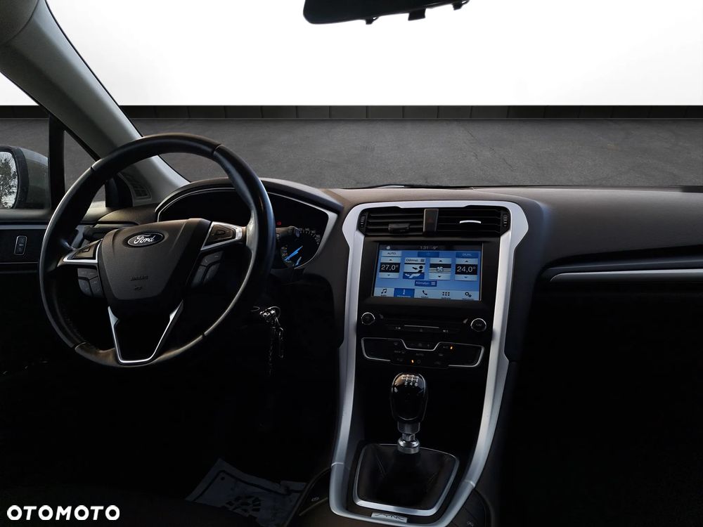 Ford Mondeo 1.5 EcoBoost Trend - 13