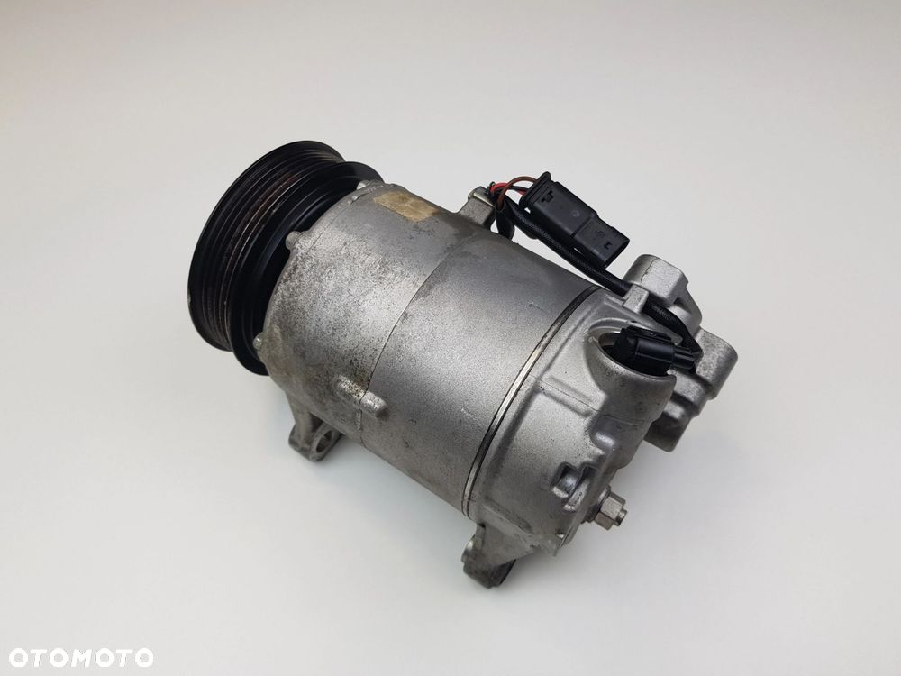 Kompresor Sprężarka klimatyzacji BMW F10 2.0d VPBLUH-19D786-AB - 3