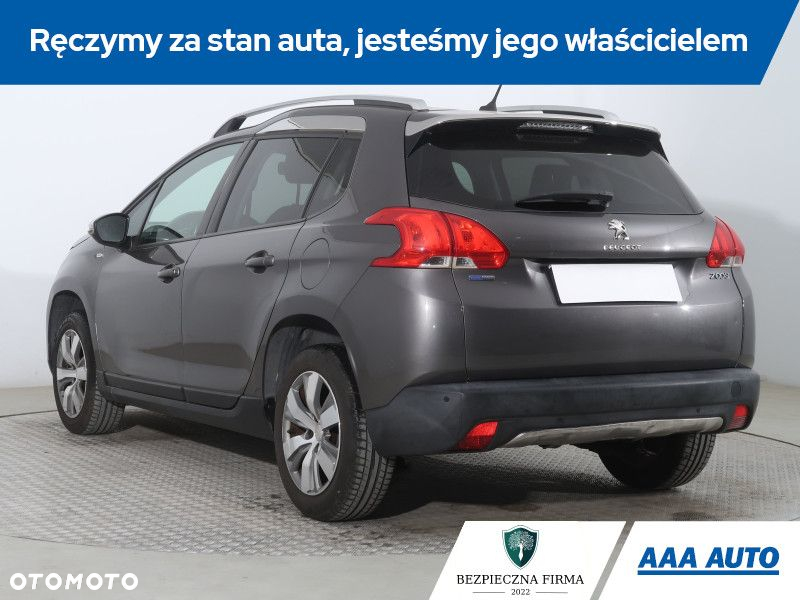 Peugeot 2008 - 5