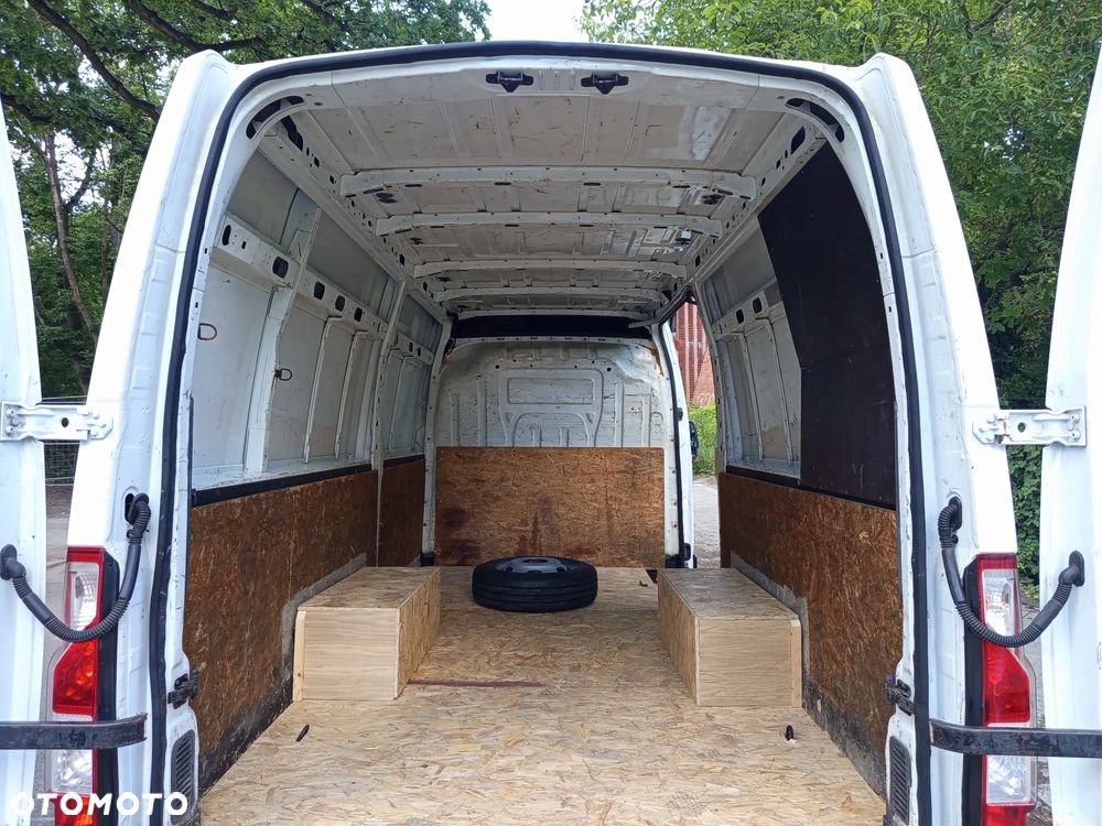 Renault MASTER III 2,3 DCI ( 150KM) 2014r NAPĘD TYŁ  Klimatyzacja, HAK 3,5 TONY, FA-VAT 23% , Blizniak, 2 X OPONY LATO-ZIMA - 14