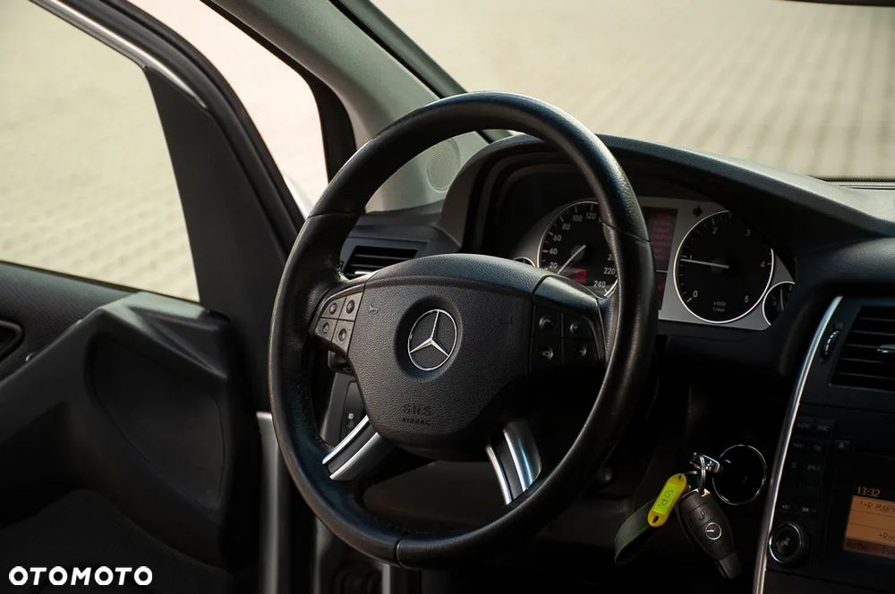 Mercedes-Benz Klasa B 180 CDI DPF Special Edition - 7