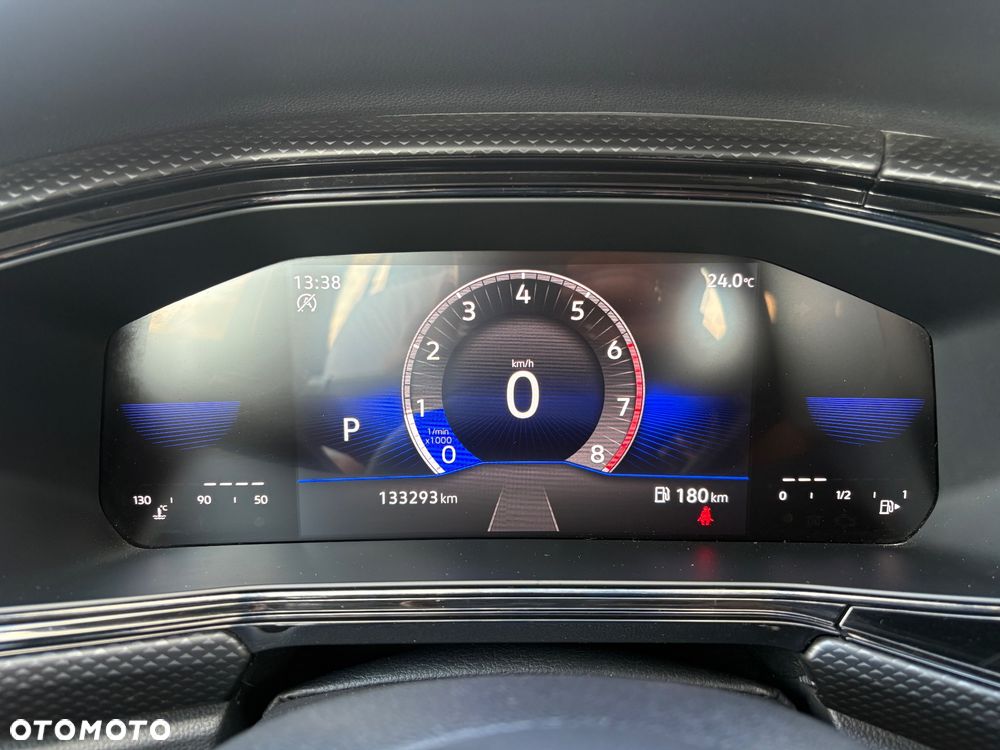 Volkswagen T-Cross - 28